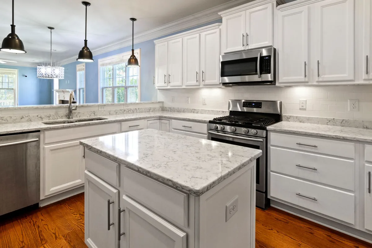 Filth & Squalor Cleanup in Forest Hills, Dallas, TX